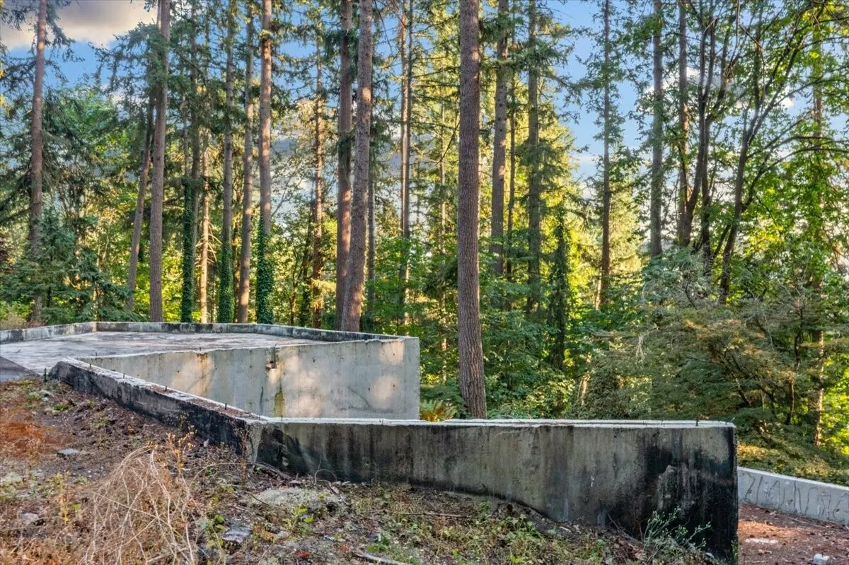 15009 245th Avenue SE, Issaquah, WA 98027