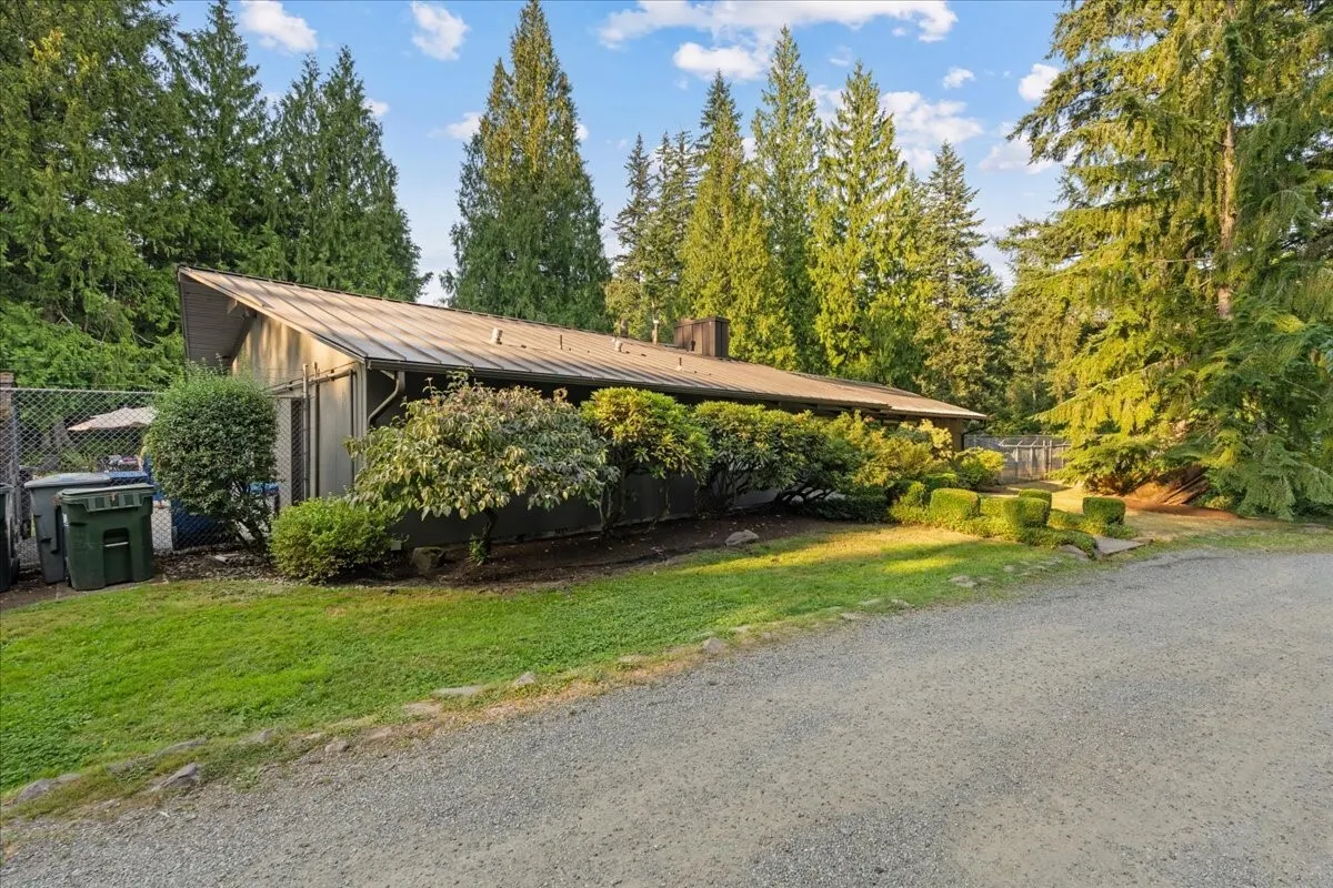 15009 245th Avenue SE, Issaquah, WA 98027