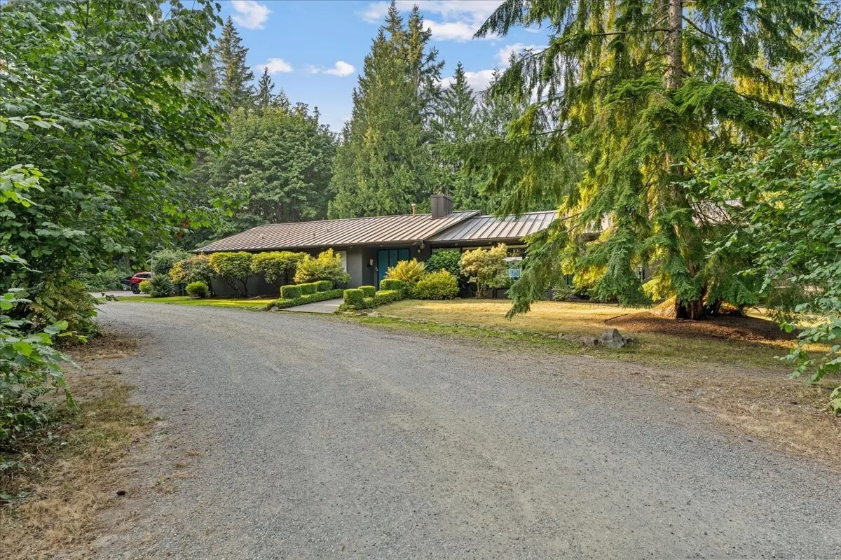 15009 245th Avenue SE, Issaquah, WA 98027