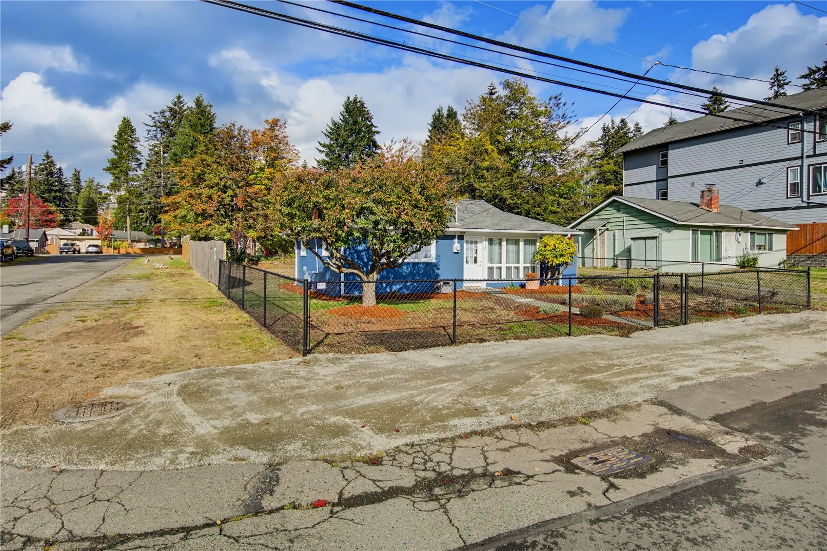 3504 NE 6th Street , Renton, WA 98056