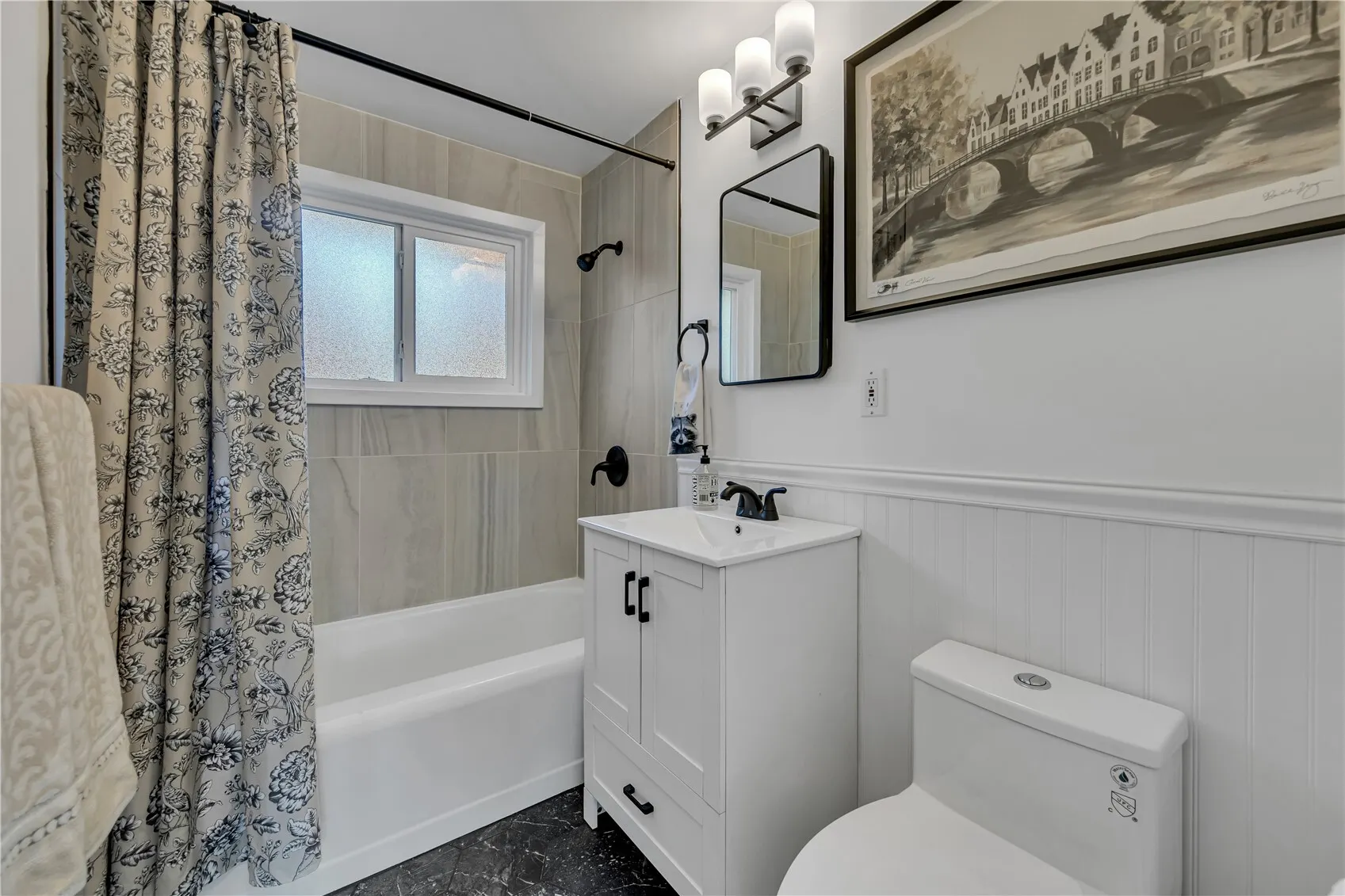 3504 NE 6th Street , Renton, WA 98056