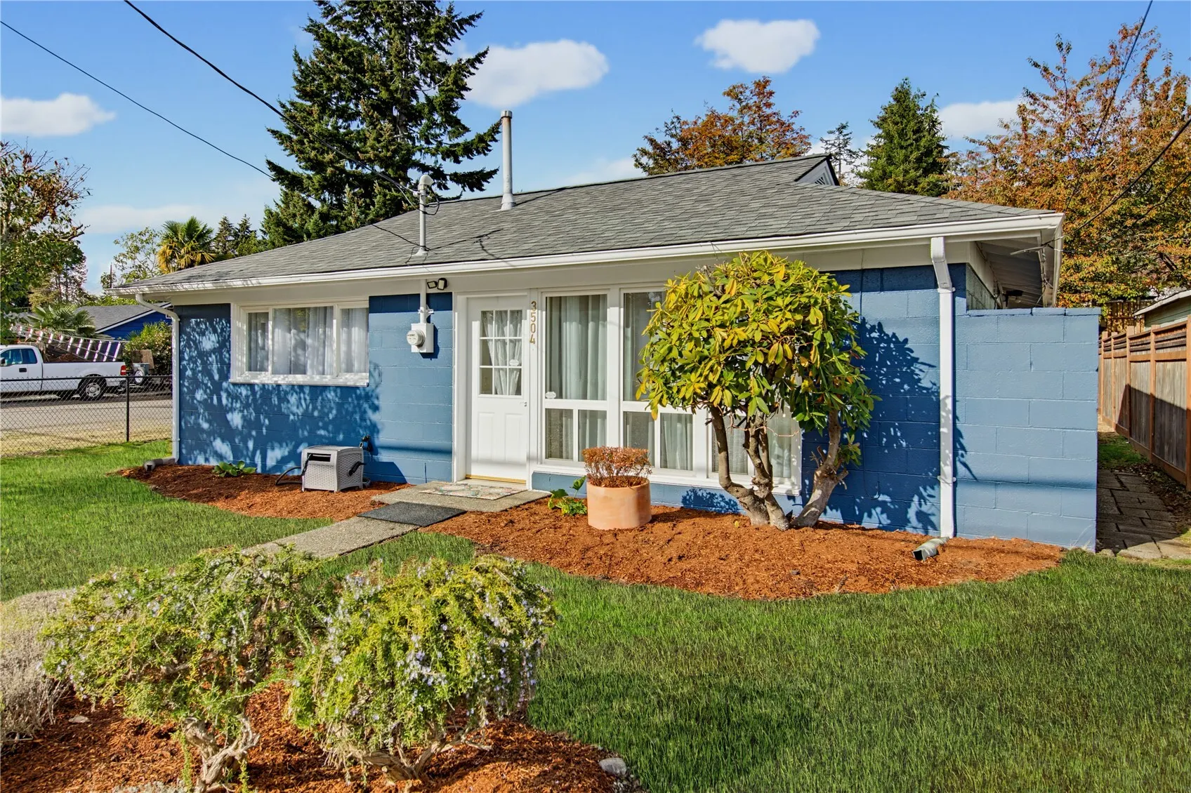 3504 NE 6th Street , Renton, WA 98056