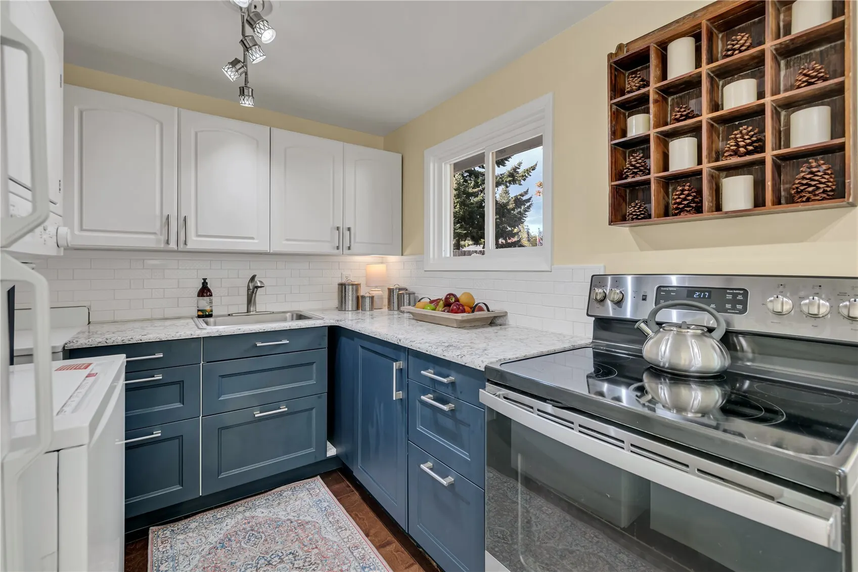3504 NE 6th Street , Renton, WA 98056
