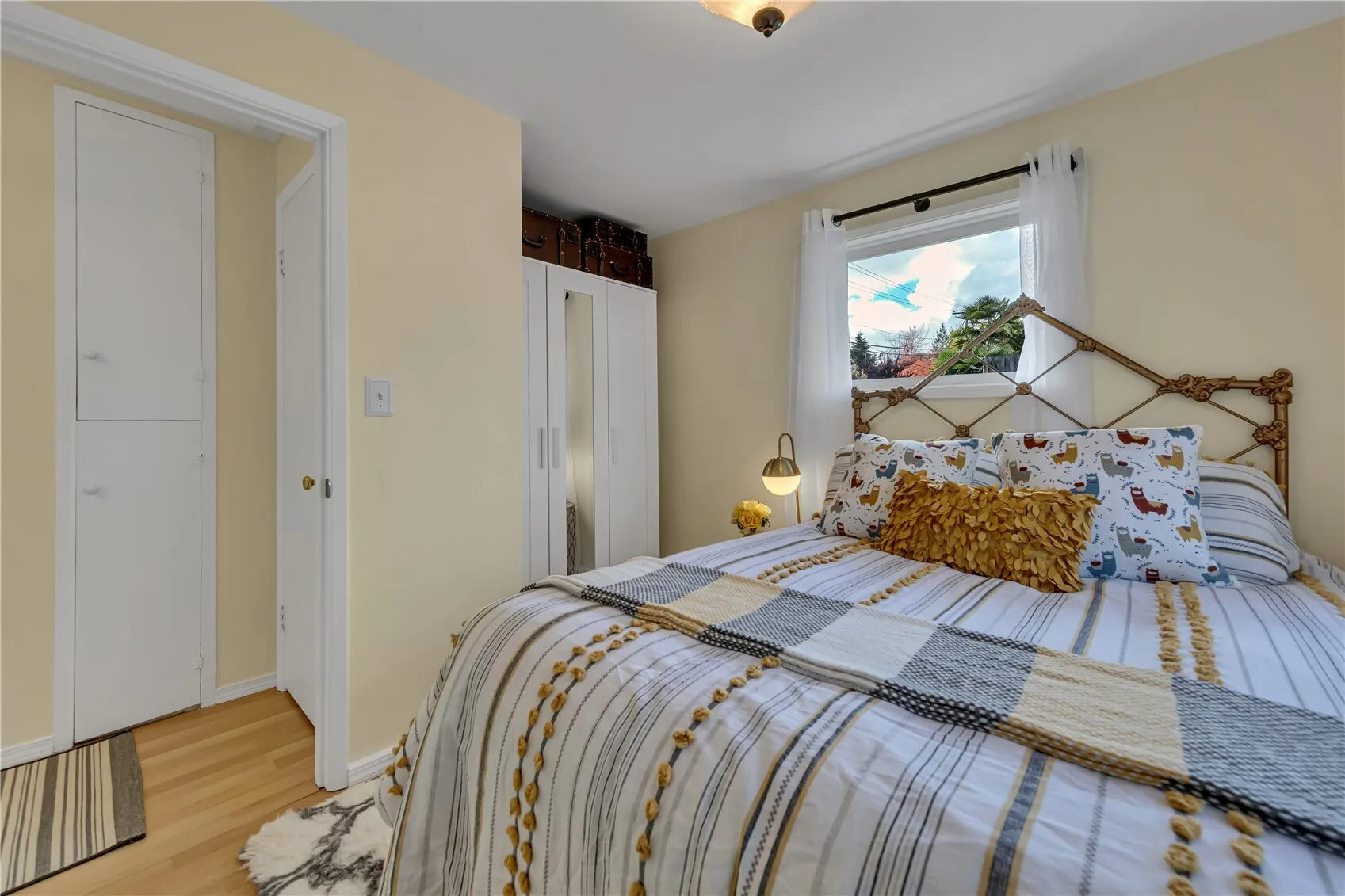 3504 NE 6th Street , Renton, WA 98056