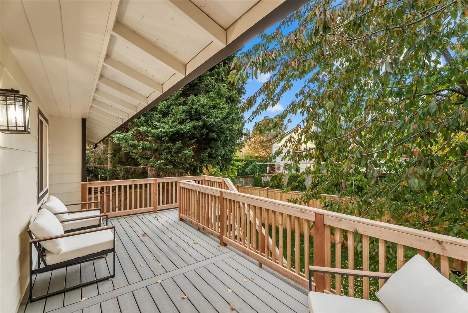 12916 NE 136th Place , Kirkland, WA 98034