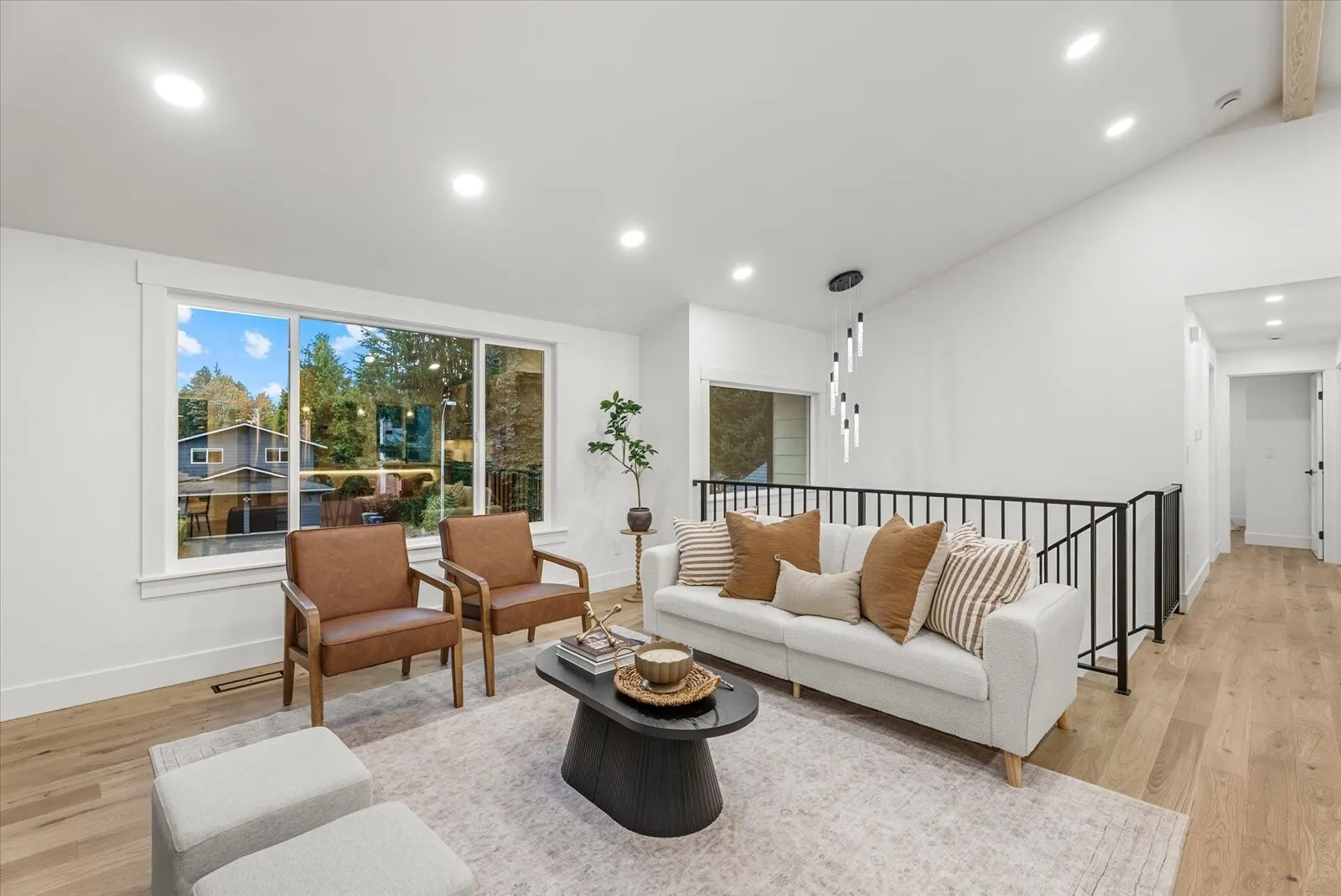 12916 NE 136th Place , Kirkland, WA 98034