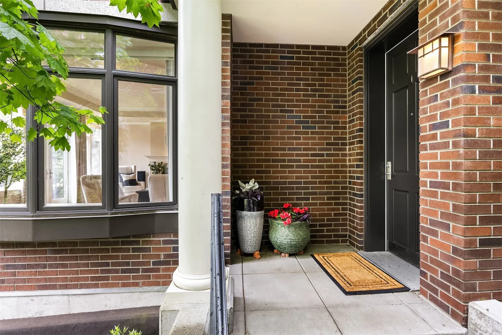 725 Harvard Avenue E, Seattle, WA 98102