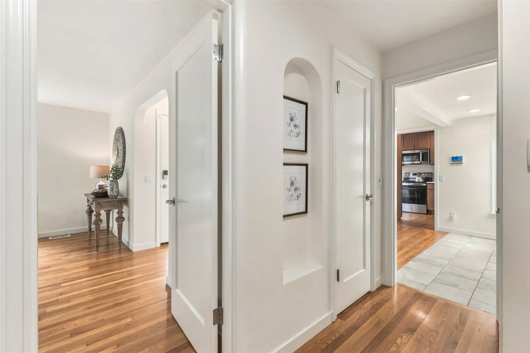 124 6th Avenue , Kirkland, WA 98033