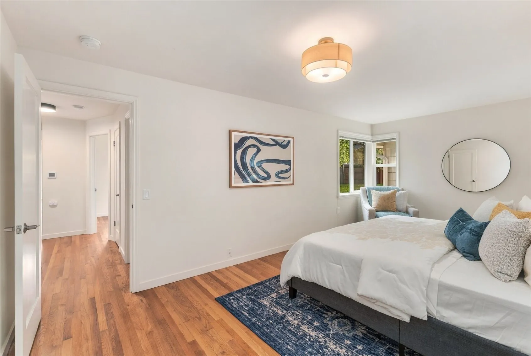 124 6th Avenue , Kirkland, WA 98033