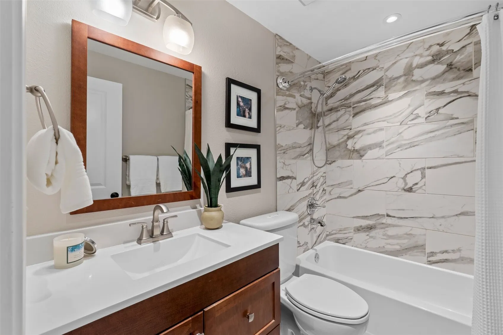 10120 111th Avenue NE, Kirkland, WA 98033