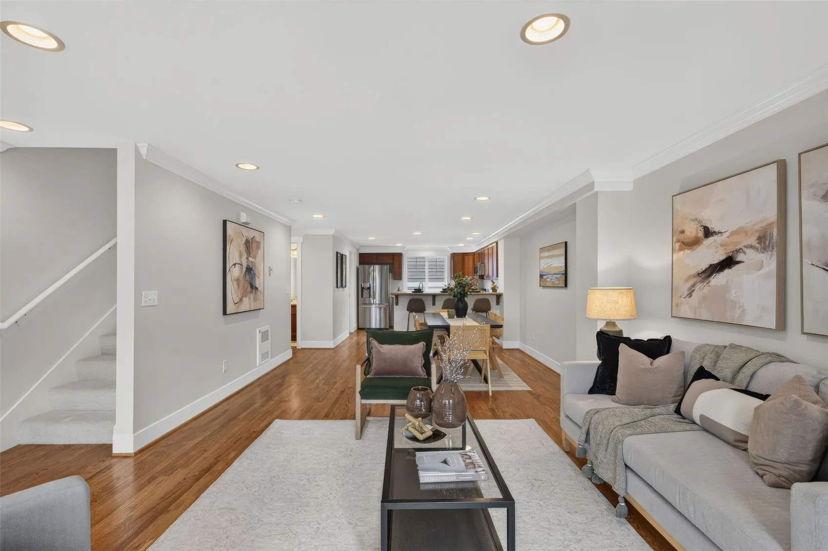 8506 10th Avenue NW, Seattle, WA 98117