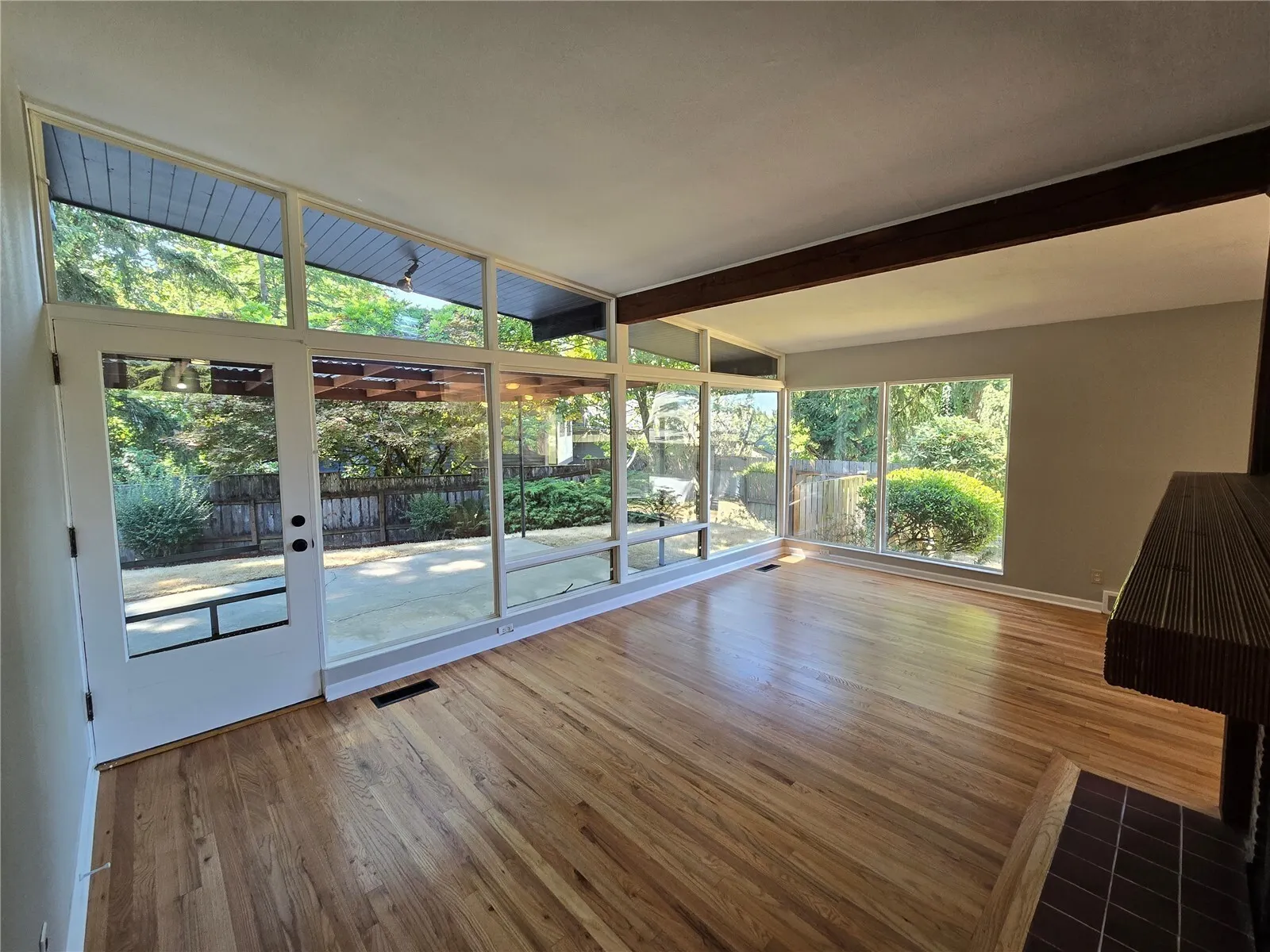 4545 119th Avenue SE, Bellevue, WA 98006