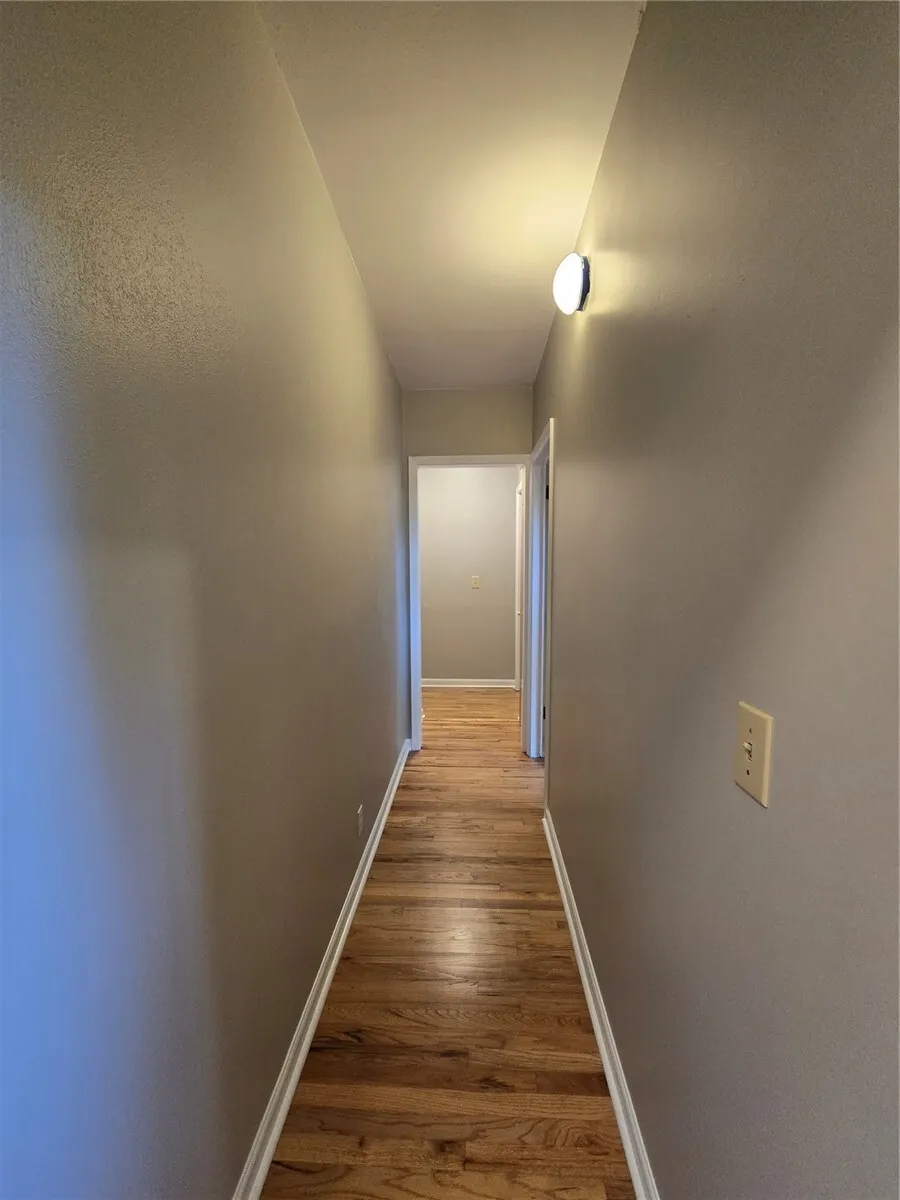 4545 119th Avenue SE, Bellevue, WA 98006