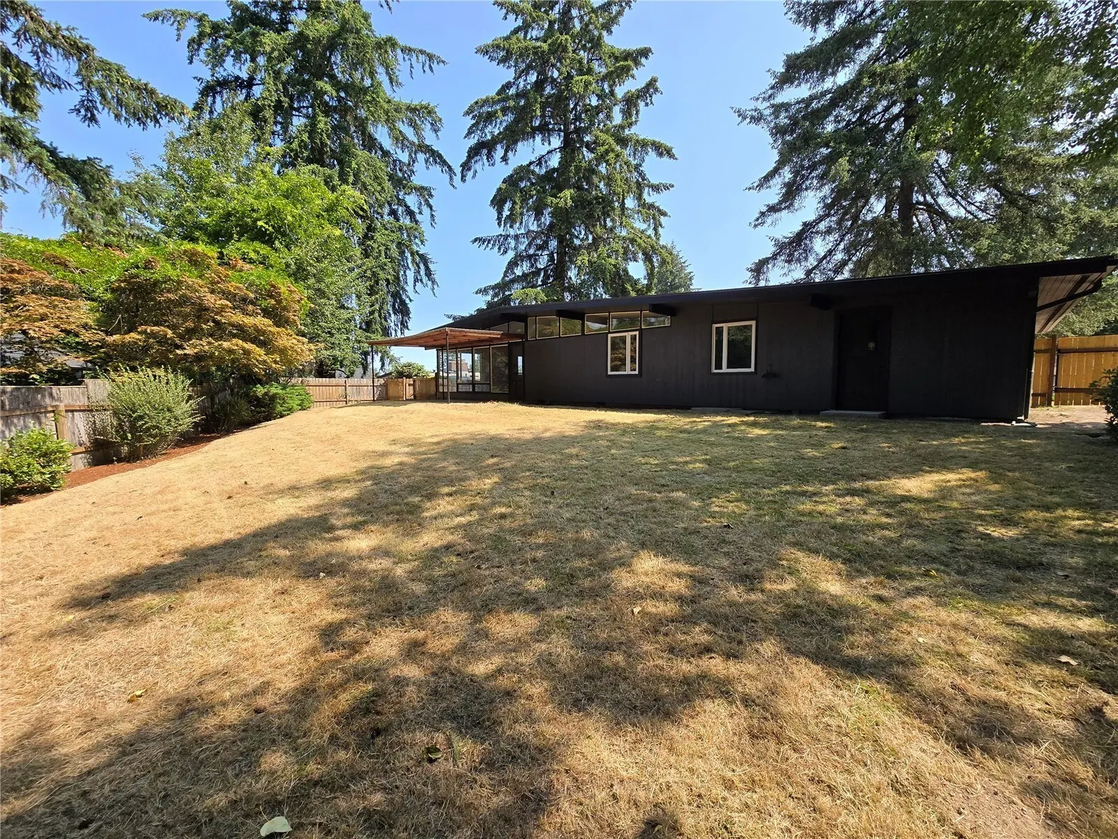 4545 119th Avenue SE, Bellevue, WA 98006