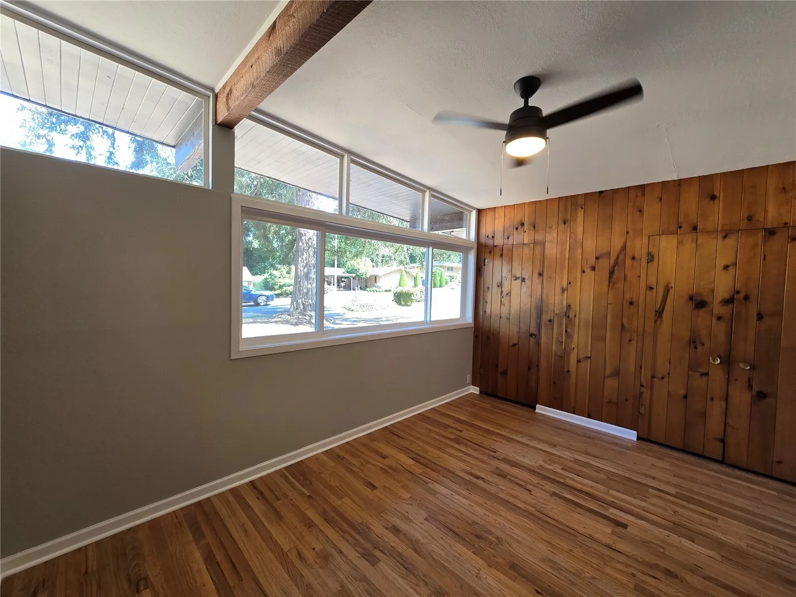4545 119th Avenue SE, Bellevue, WA 98006