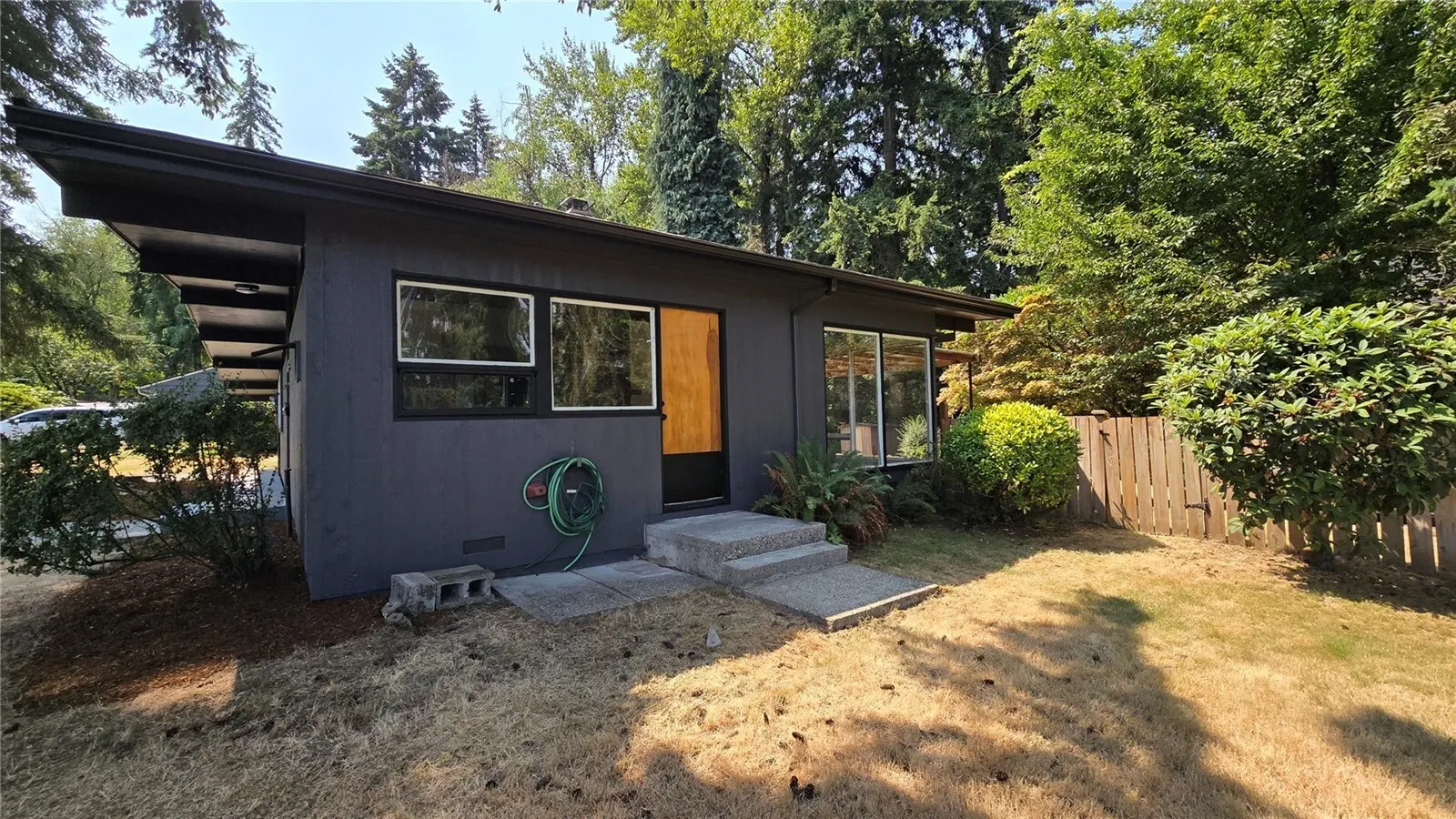 4545 119th Avenue SE, Bellevue, WA 98006