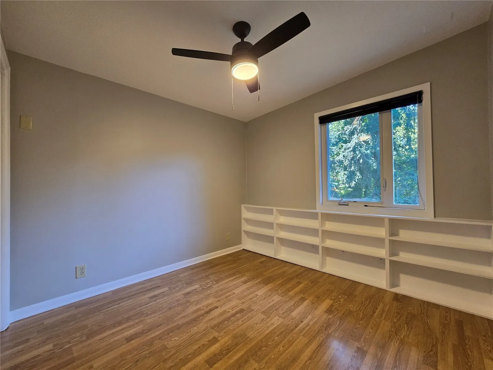 4545 119th Avenue SE, Bellevue, WA 98006
