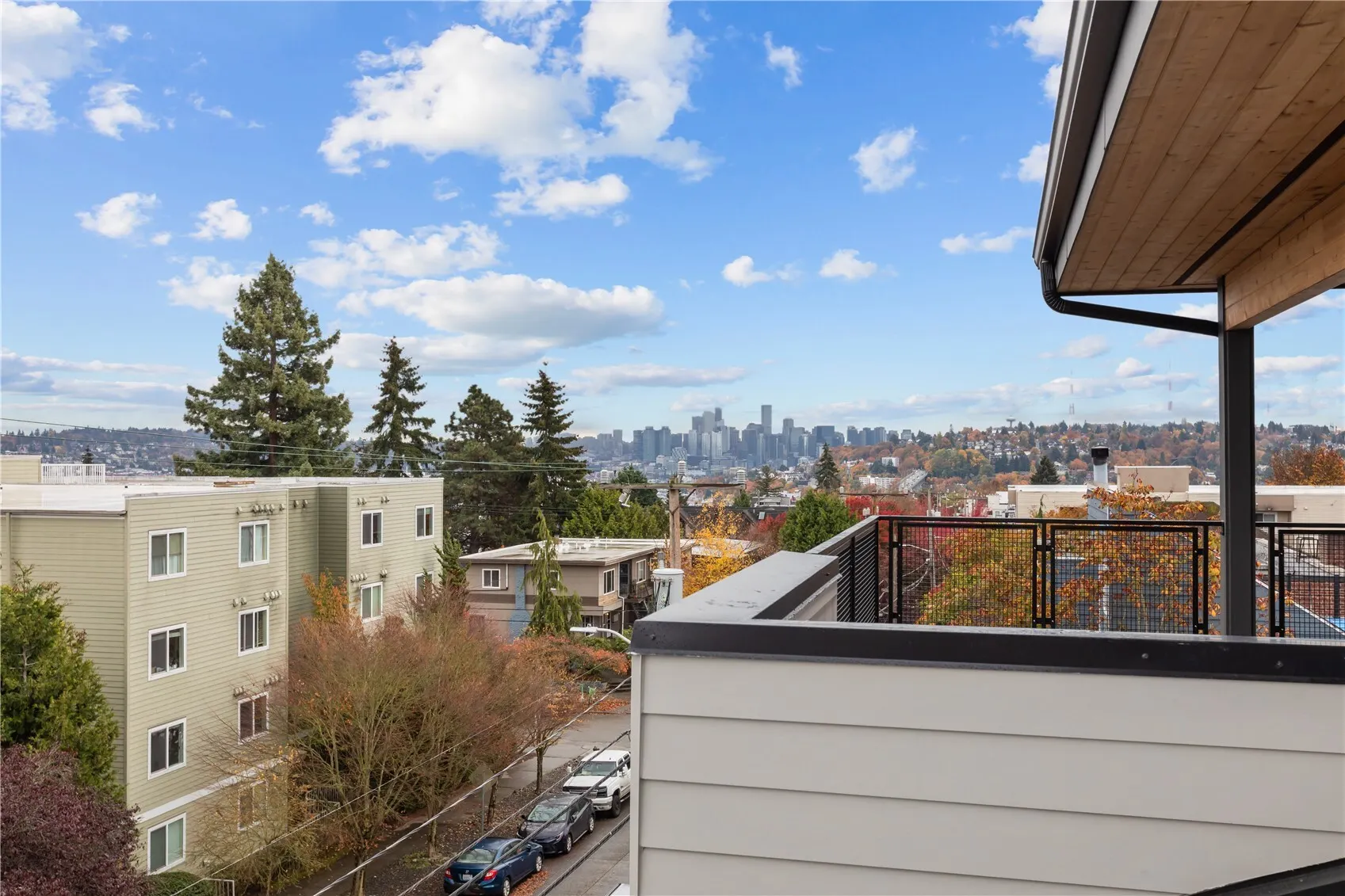 725 N 45th Street , Seattle, WA 98103