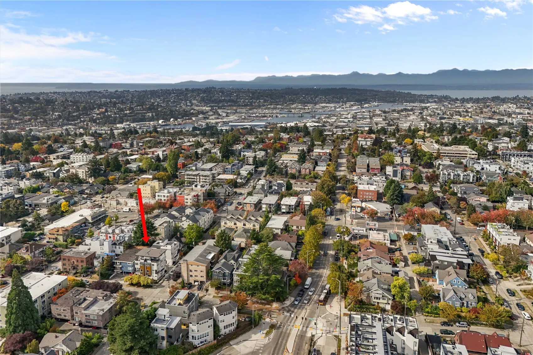 725 N 45th Street , Seattle, WA 98103