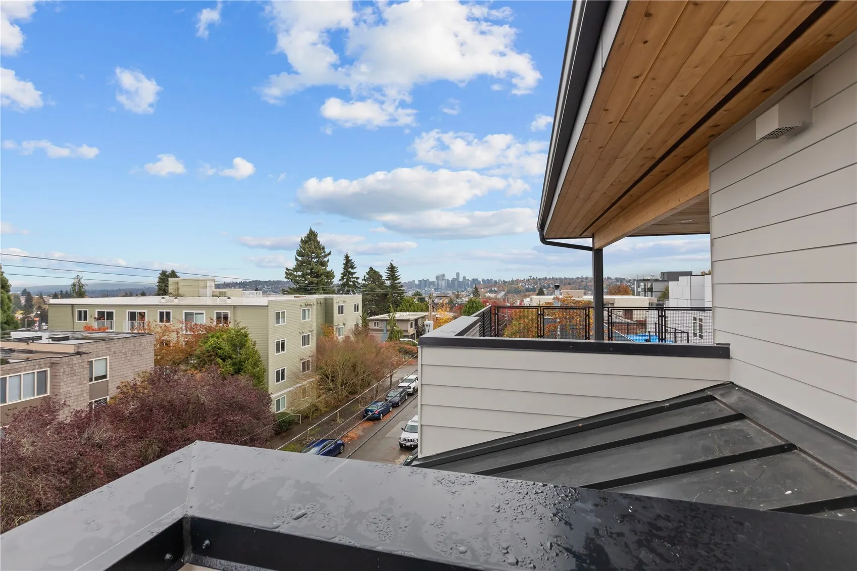 725 N 45th Street , Seattle, WA 98103