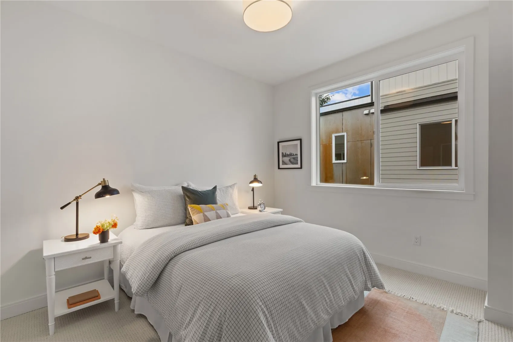725 N 45th Street , Seattle, WA 98103