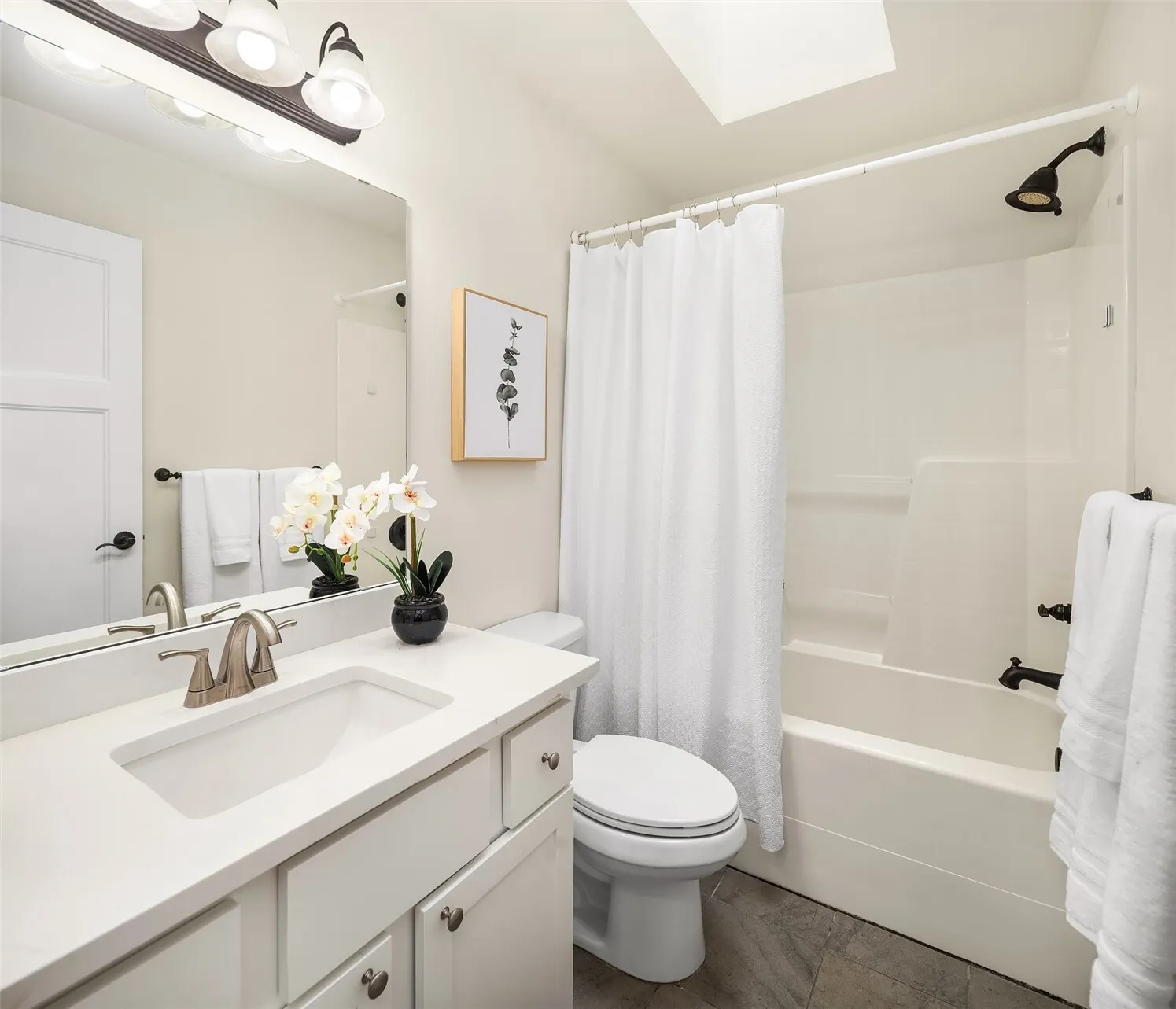 2204 NE 135th Street , Seattle, WA 98125