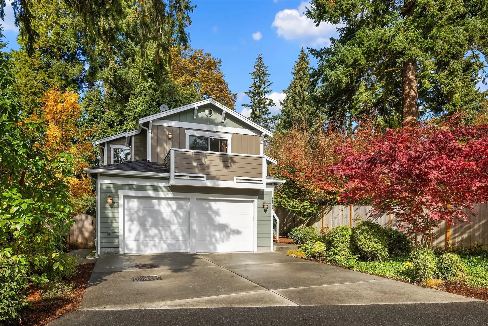 2204 NE 135th Street , Seattle, WA 98125