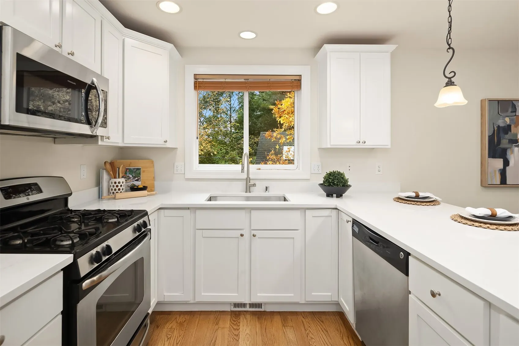 2204 NE 135th Street , Seattle, WA 98125
