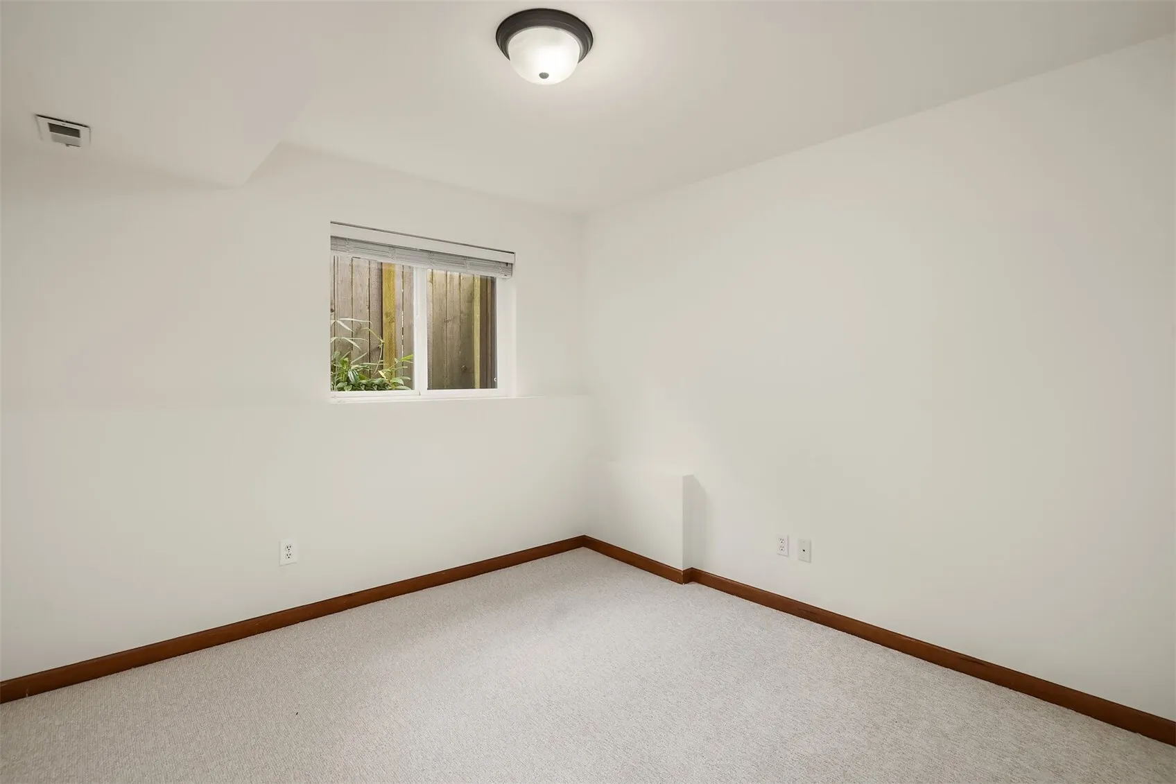2204 NE 135th Street , Seattle, WA 98125