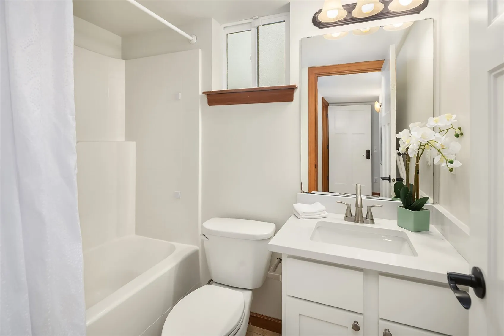 2204 NE 135th Street , Seattle, WA 98125