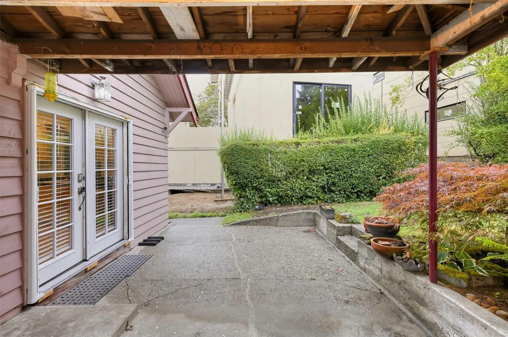 6346 51st Avenue S, Seattle, WA 98118