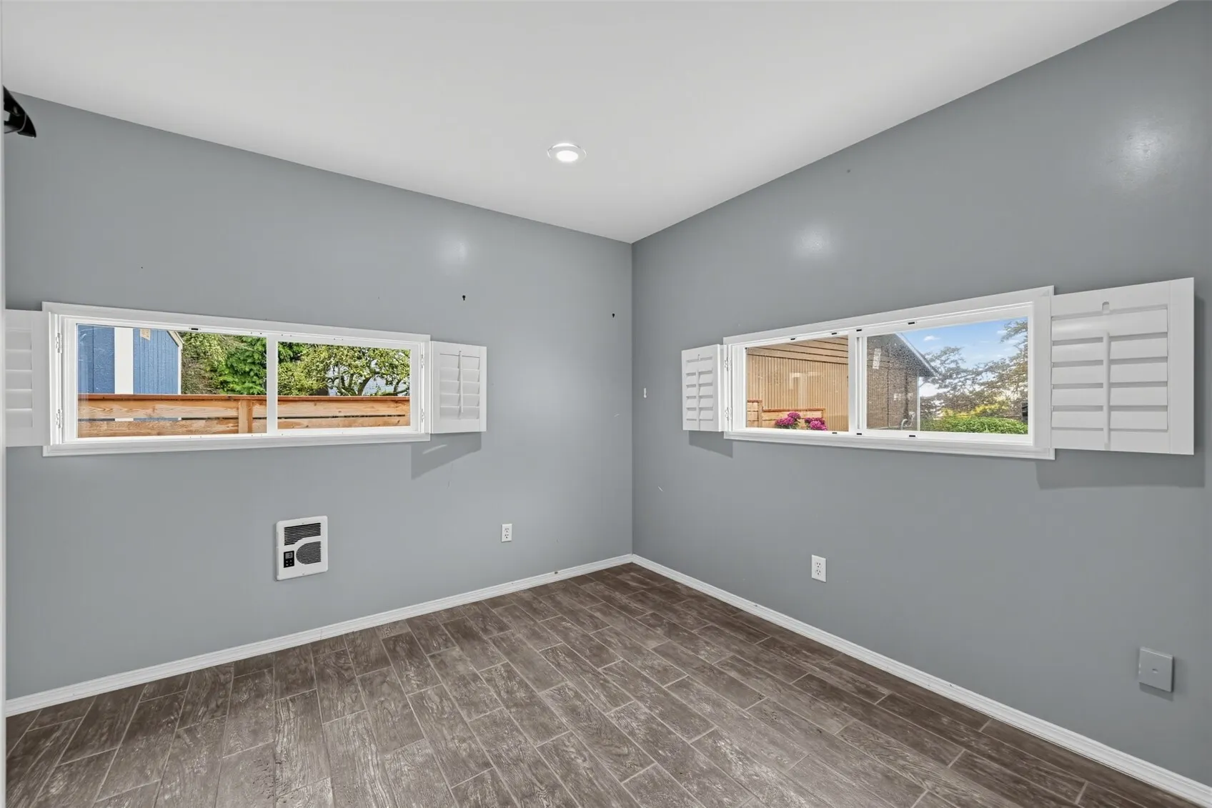 6346 51st Avenue S, Seattle, WA 98118