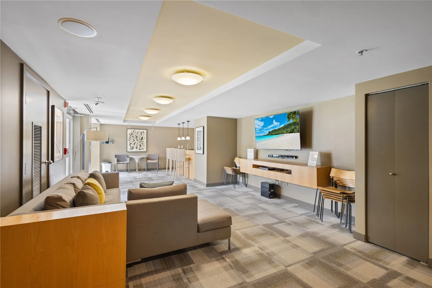 2929 1st Avenue #218, Seattle, WA 98121