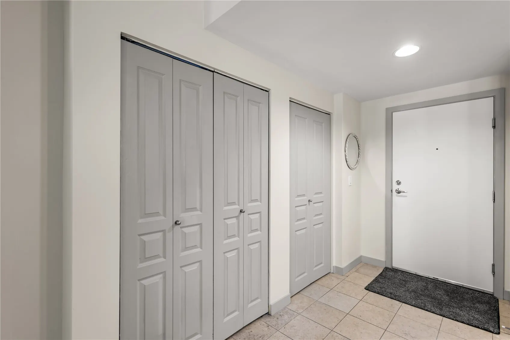 2929 1st Avenue #218, Seattle, WA 98121