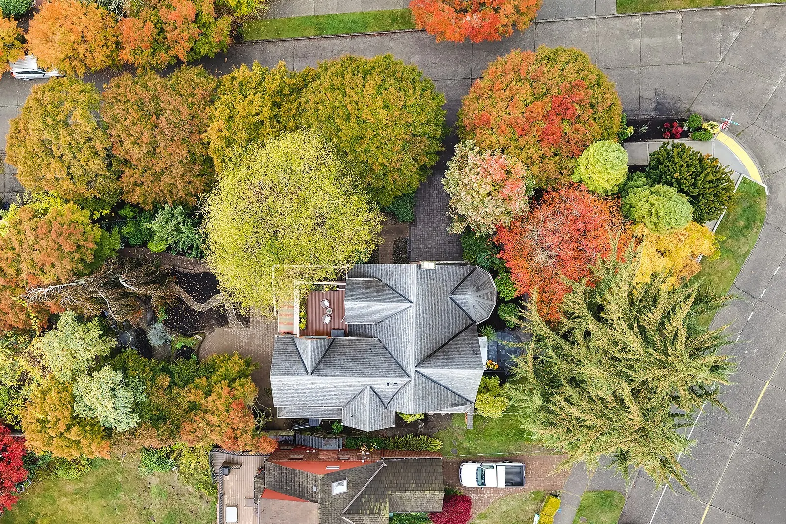 3639 Magnolia Boulevard W, Seattle, WA 98199