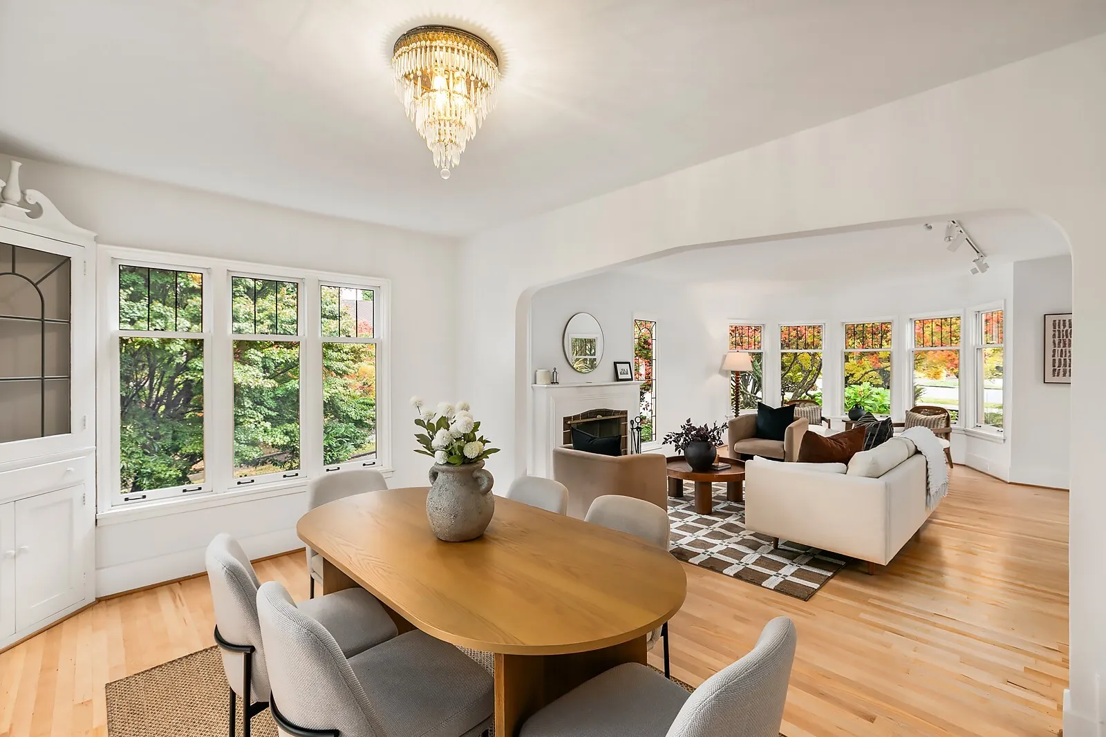 3639 Magnolia Boulevard W, Seattle, WA 98199