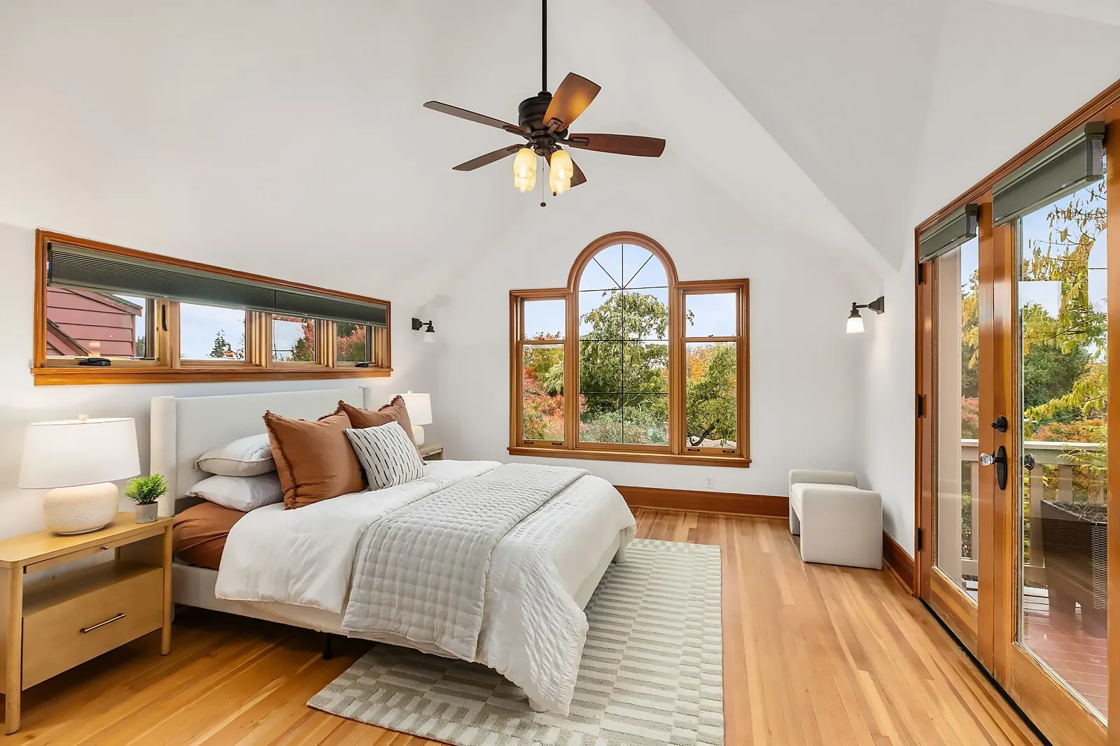 3639 Magnolia Boulevard W, Seattle, WA 98199