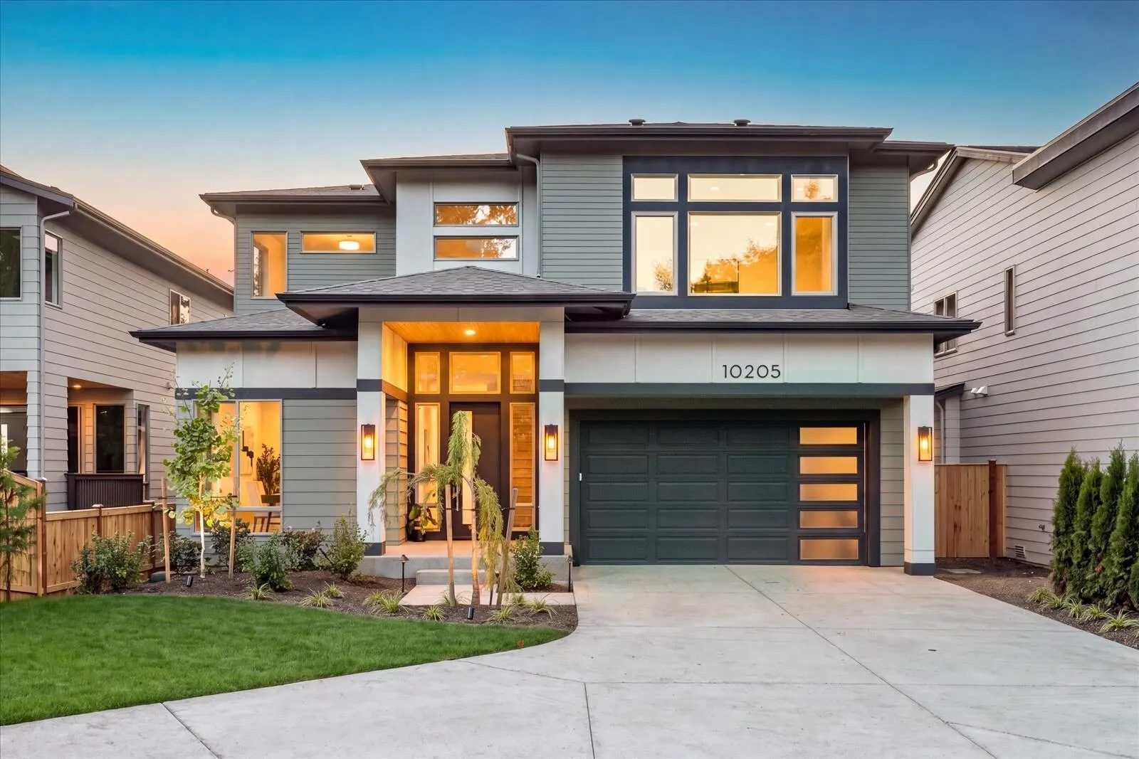 10205 125th Avenue NE, Kirkland, WA 98033