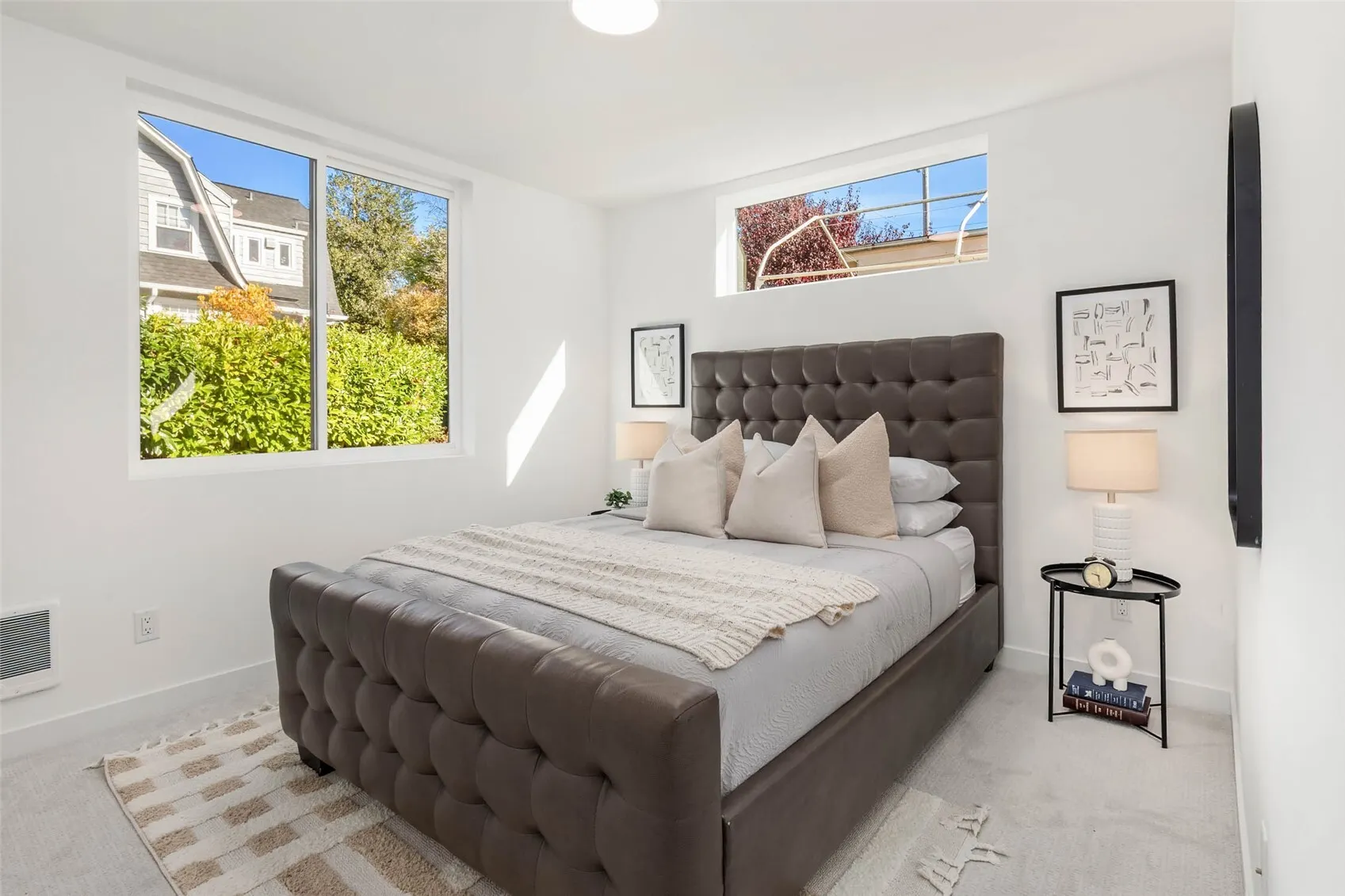 516 N 102nd Street , Seattle, WA 98133