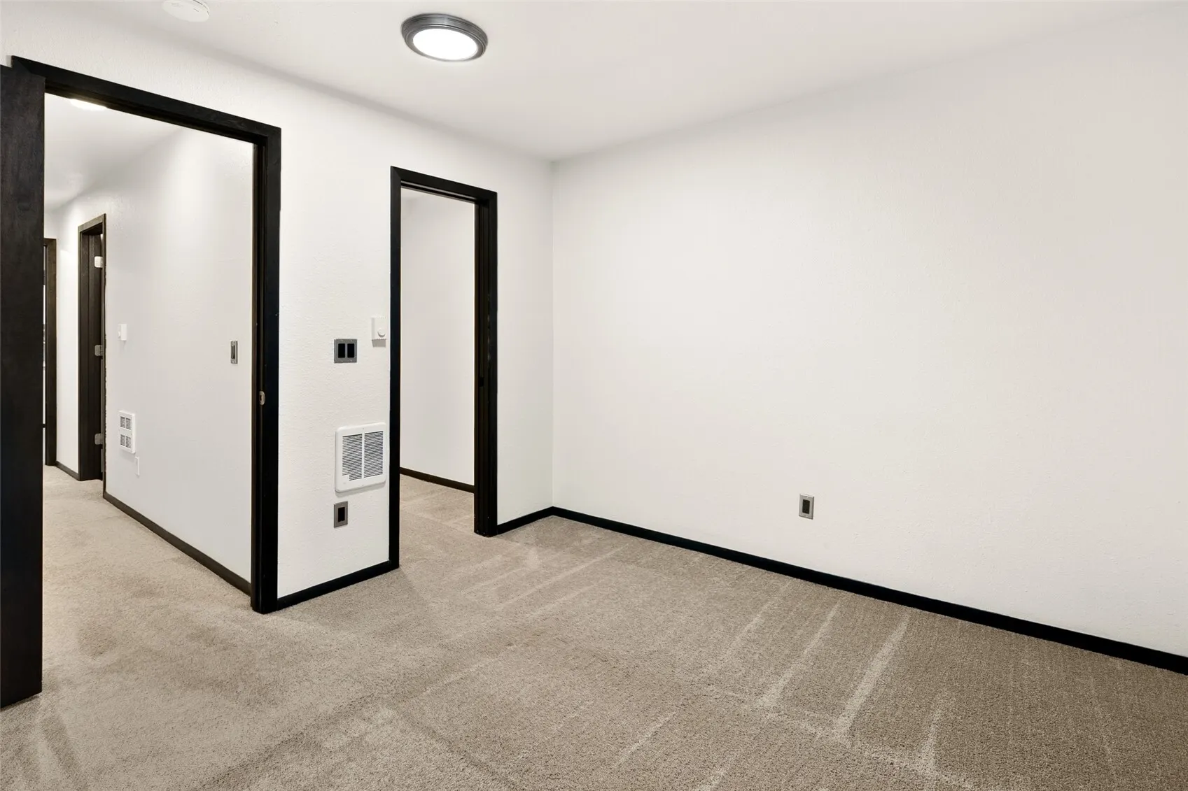 3655 Albion Place N #3, Seattle, WA 98103