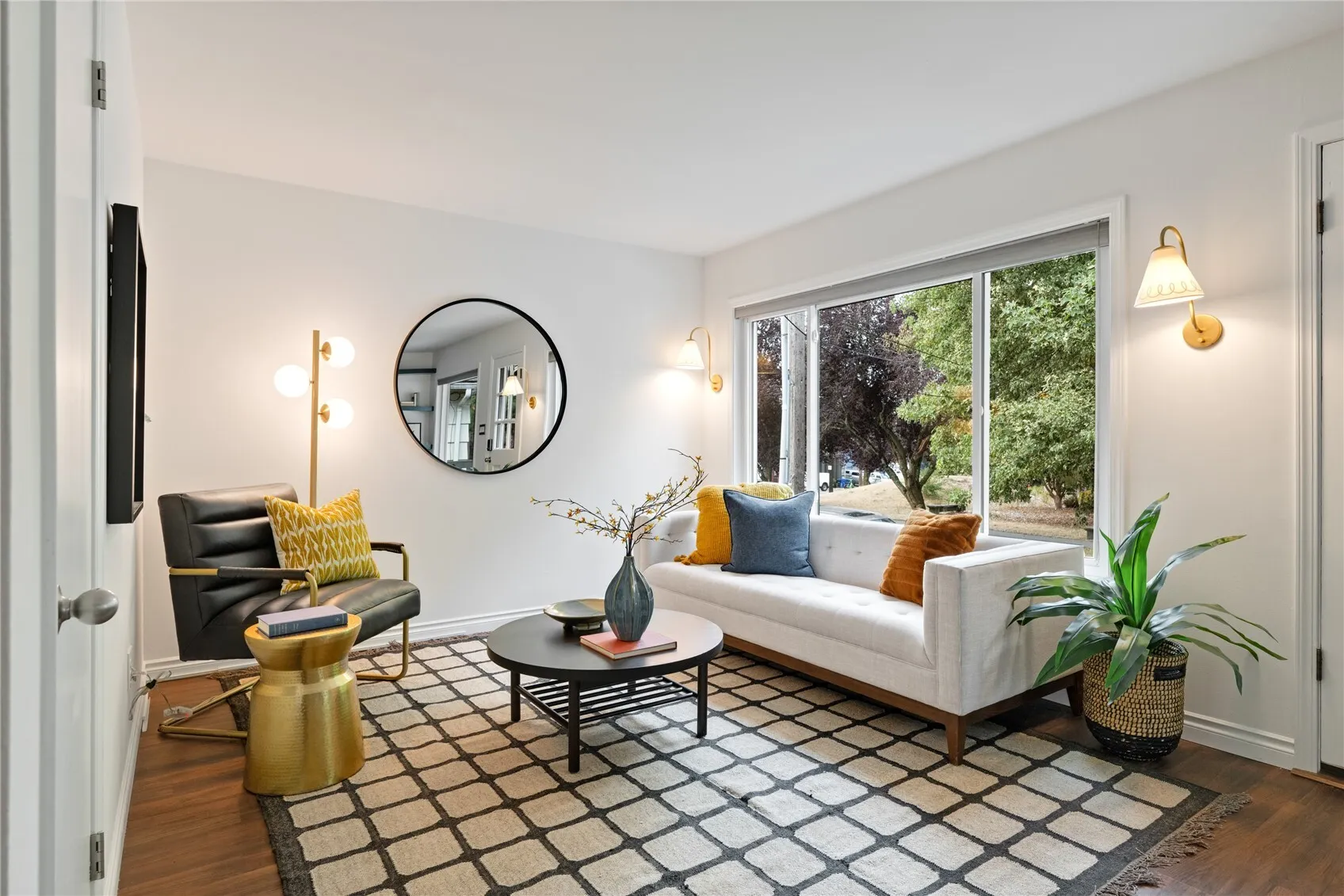 4512 6th Avenue NW, Seattle, WA 98107