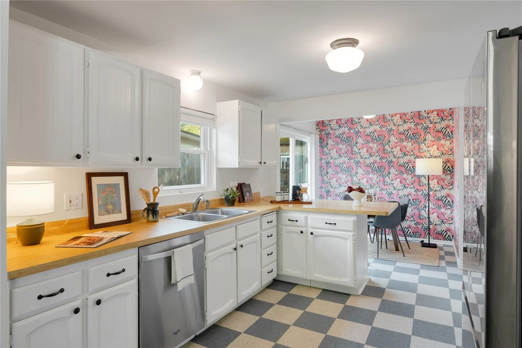 4512 6th Avenue NW, Seattle, WA 98107