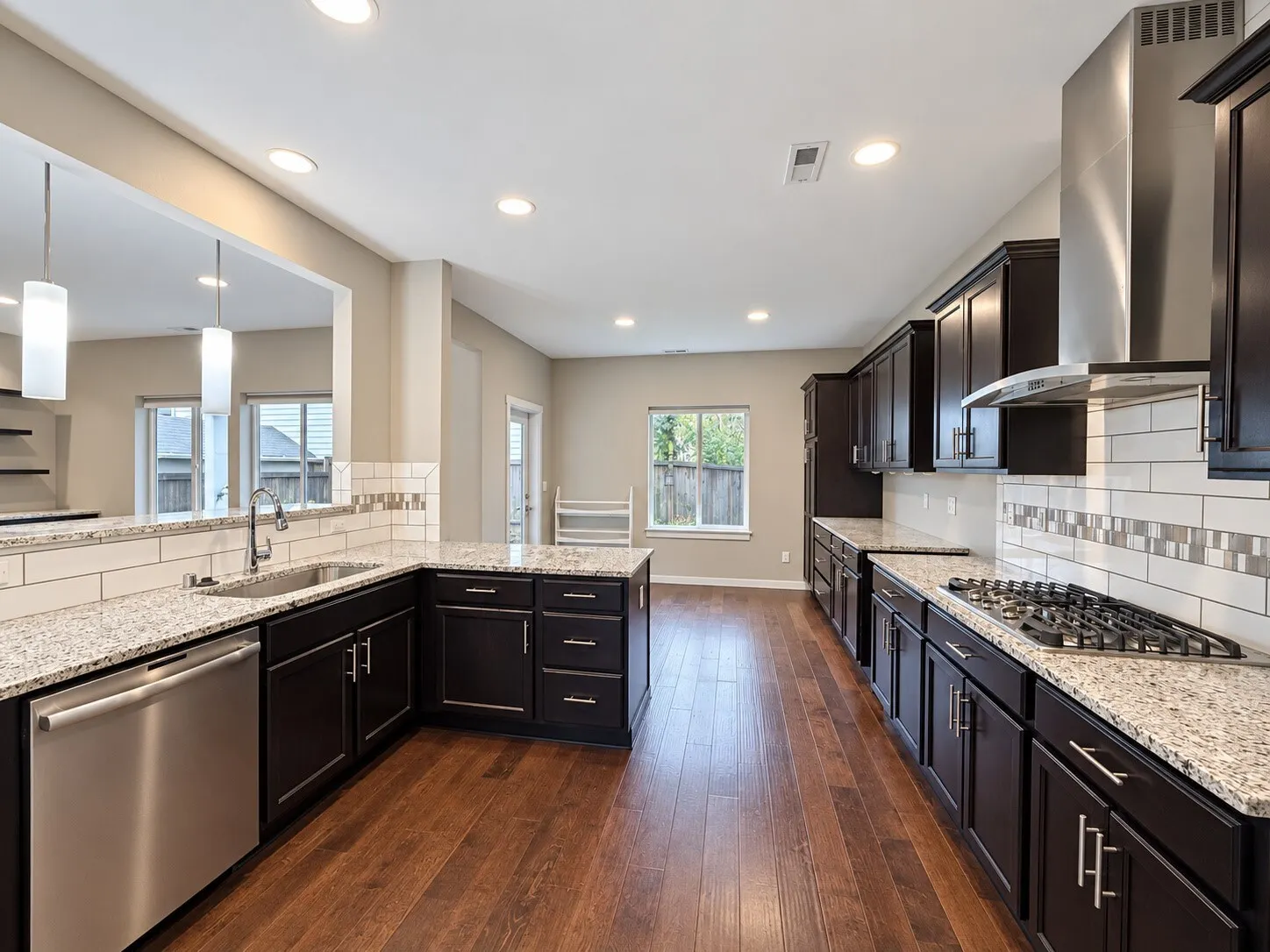 15718 2nd Lane W, Lynnwood, WA 98087