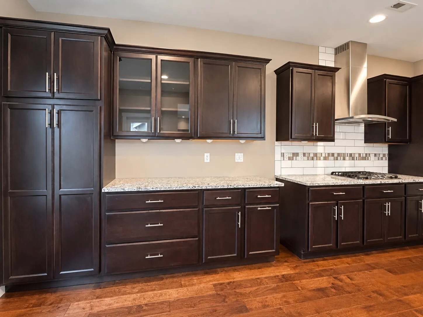 15718 2nd Lane W, Lynnwood, WA 98087