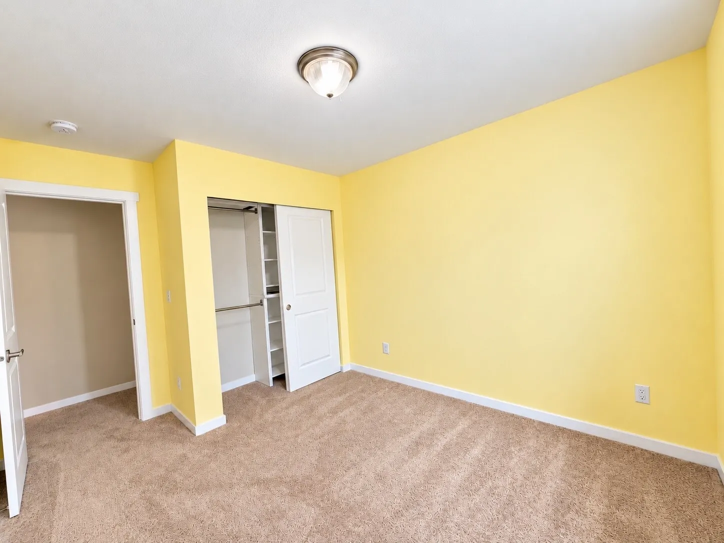 15718 2nd Lane W, Lynnwood, WA 98087