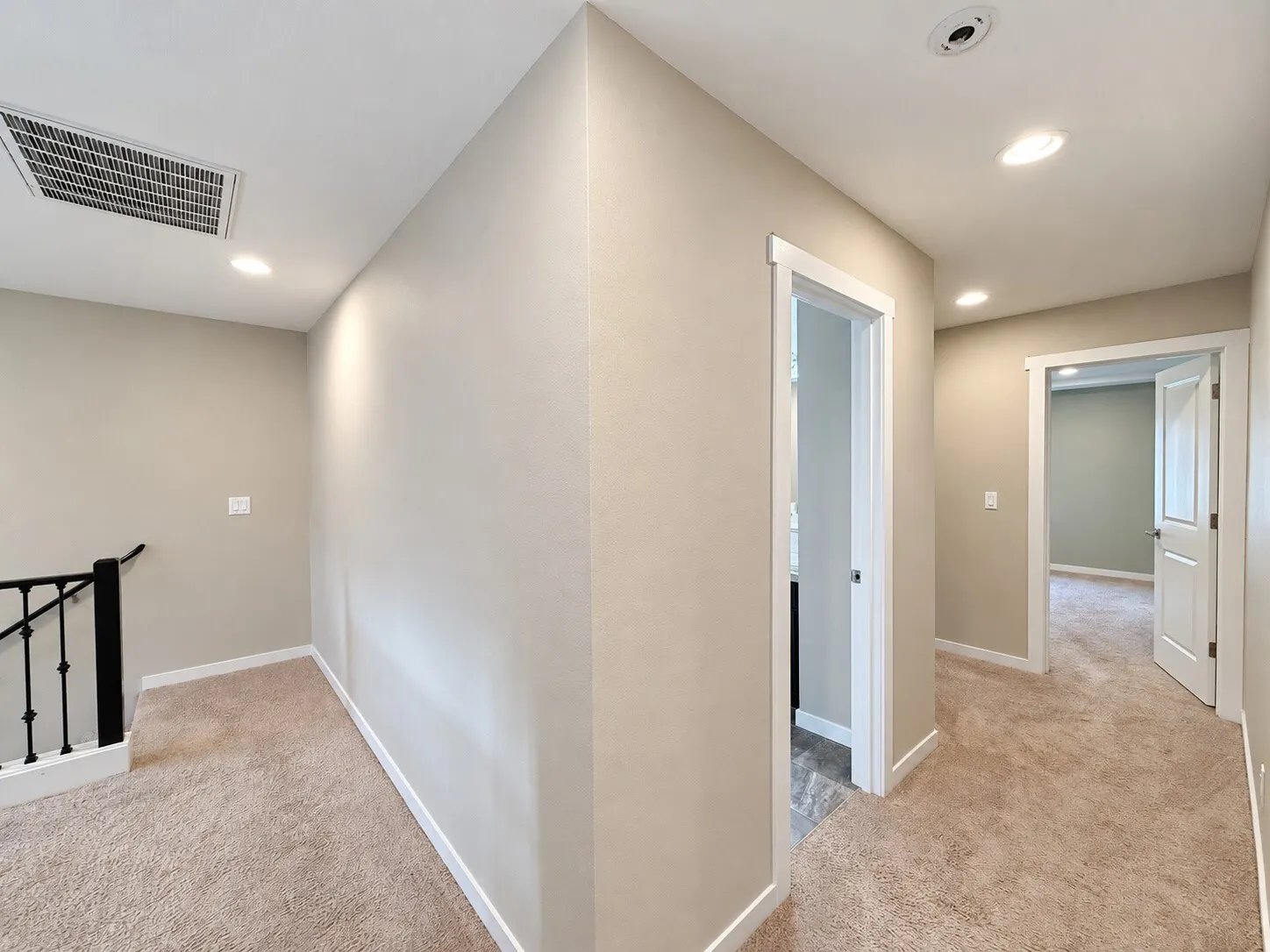 15718 2nd Lane W, Lynnwood, WA 98087