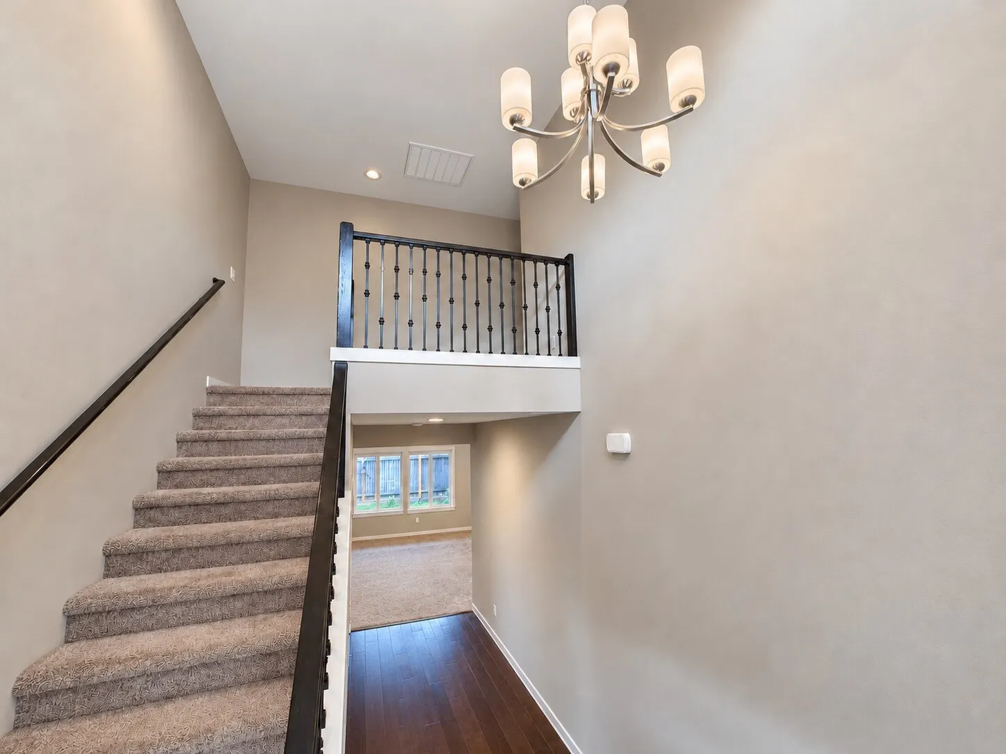 15718 2nd Lane W, Lynnwood, WA 98087