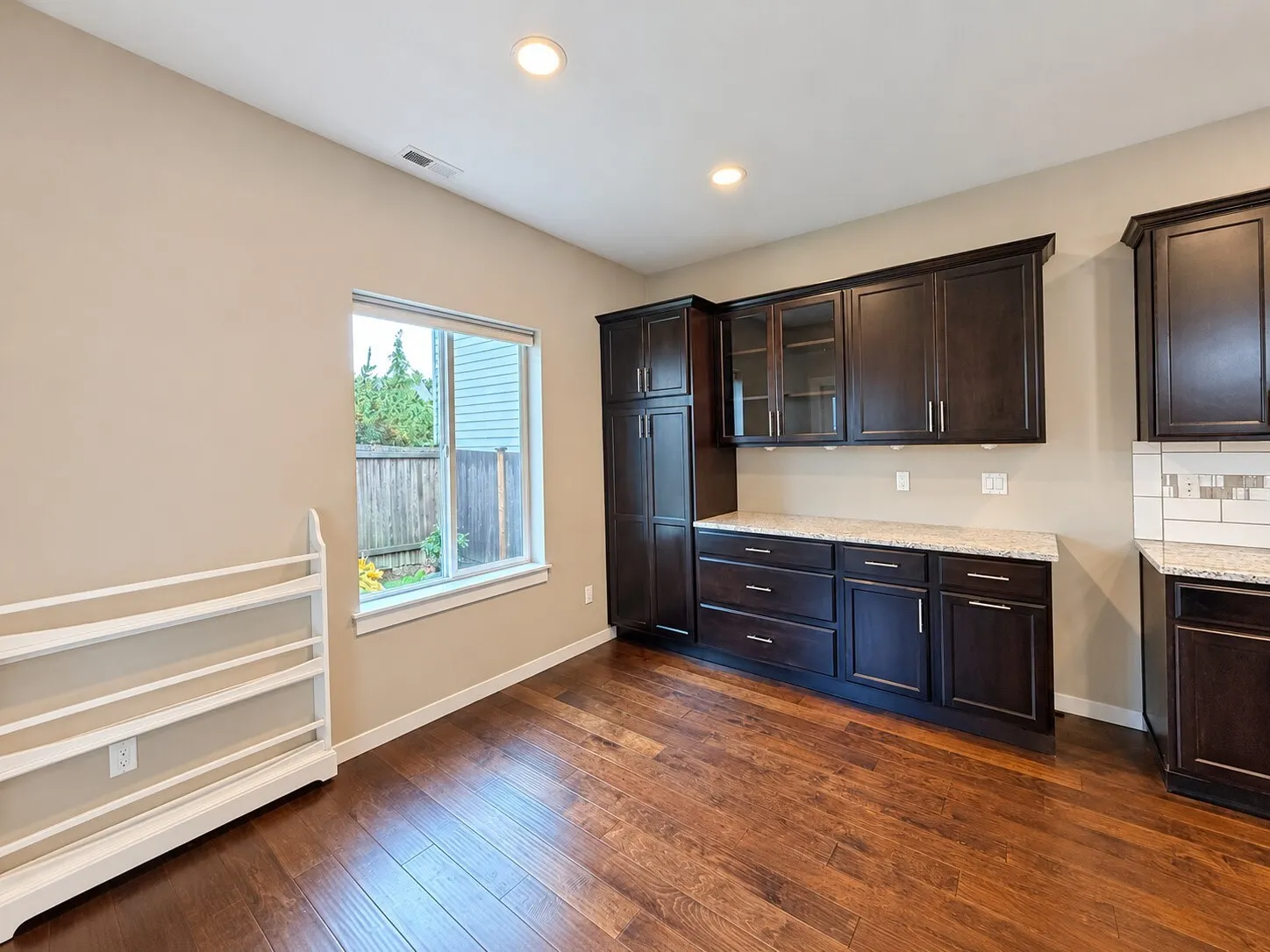 15718 2nd Lane W, Lynnwood, WA 98087