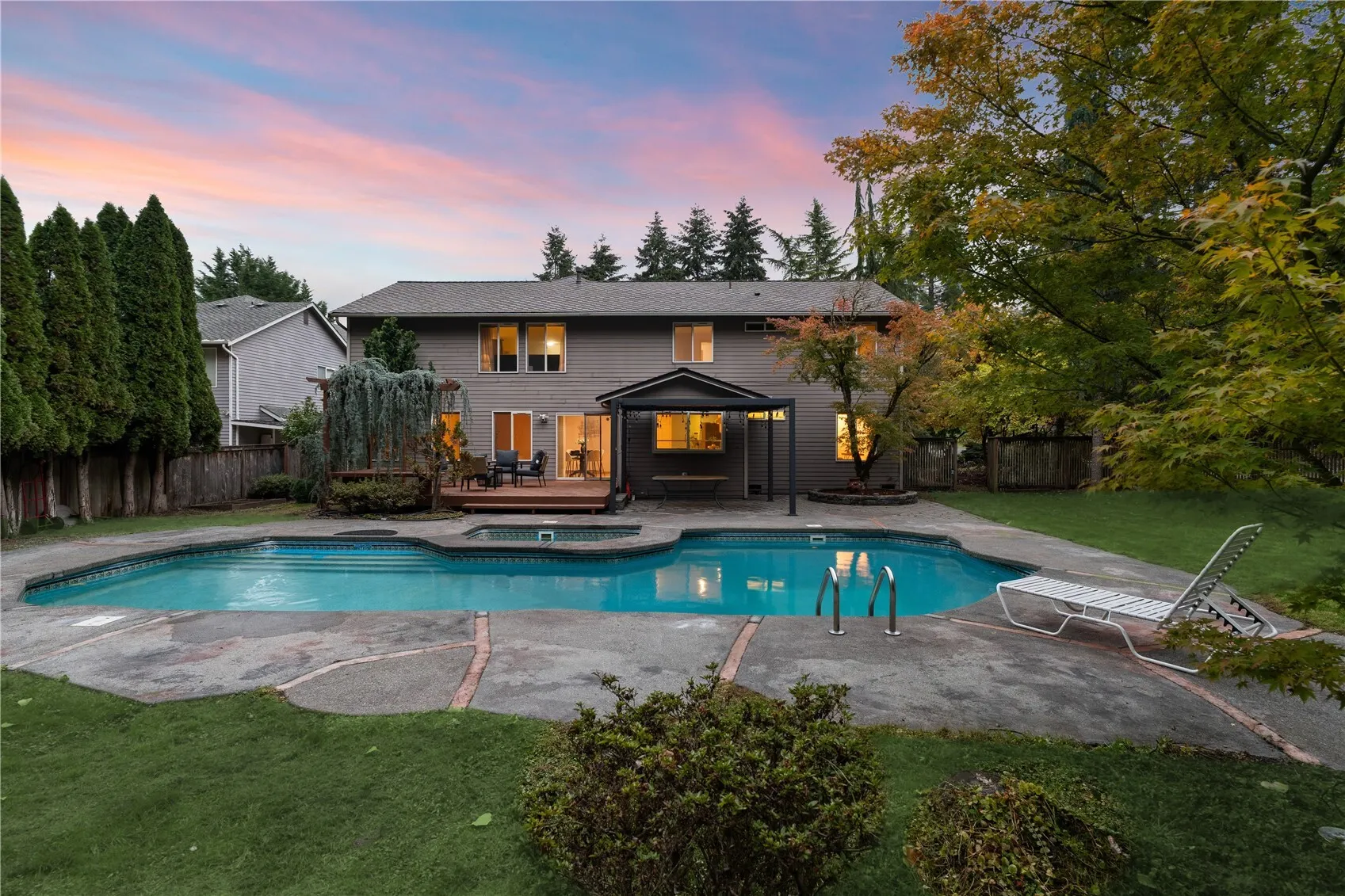 15707 138th Place SE, Renton, WA 98058