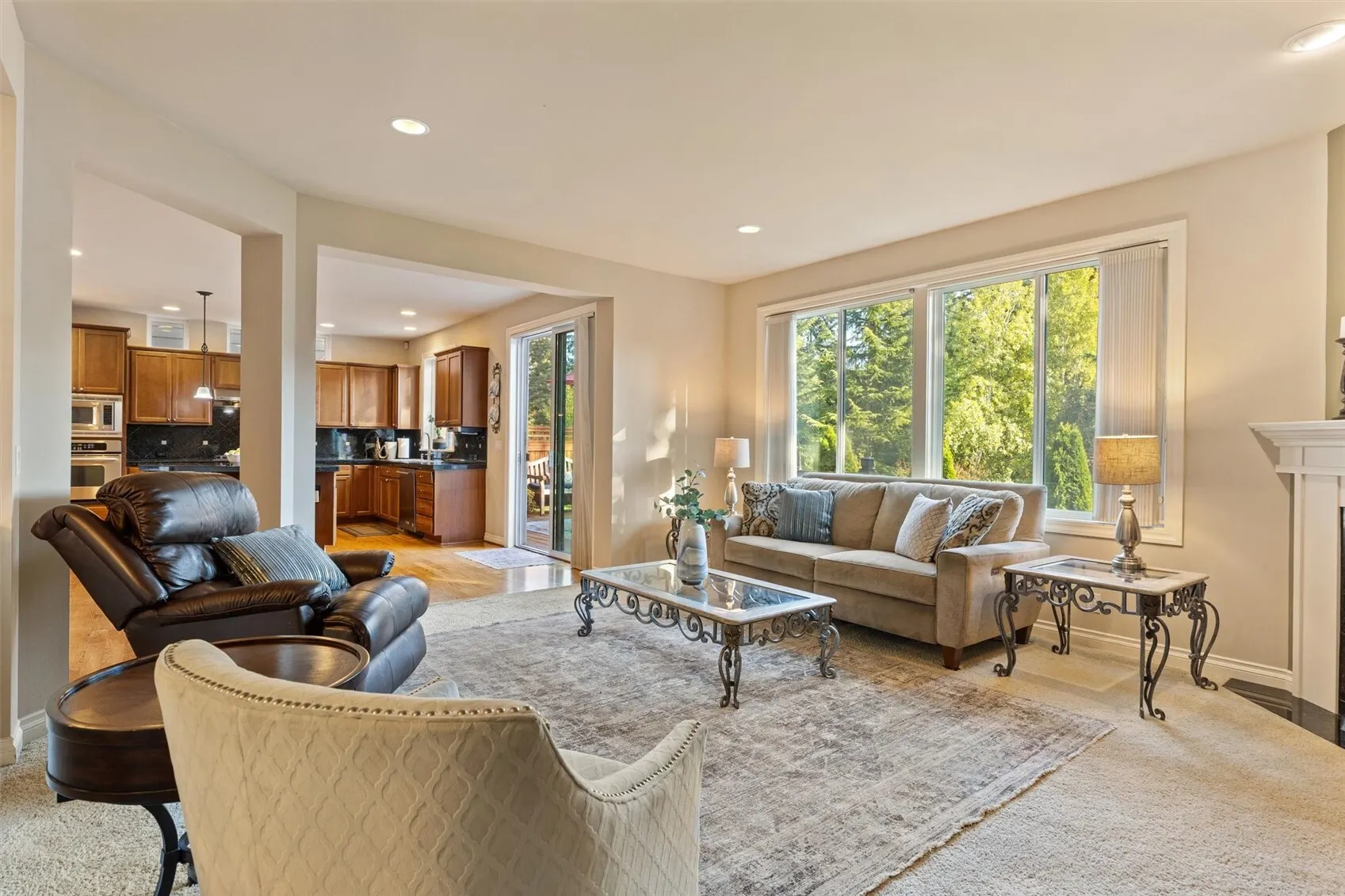 22307 NE 6th Court , Sammamish, WA 98074